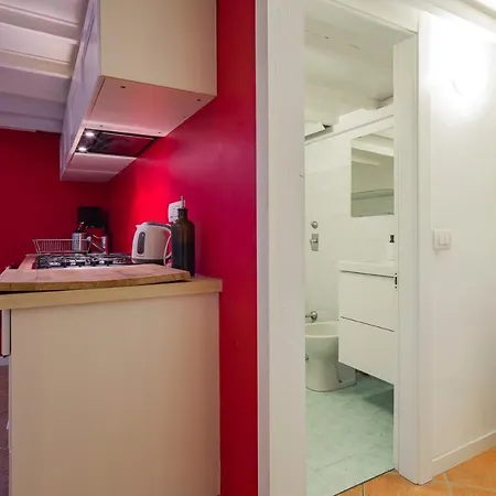 Flat In Isola De Castillia 22 Apartment *